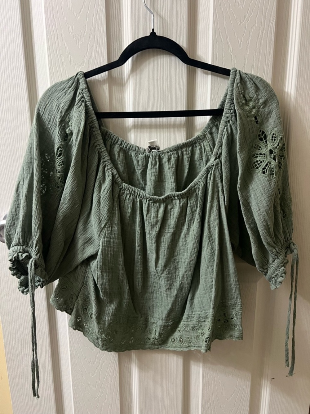 American Eagle Outfitters Sage Green Peasant Blouse